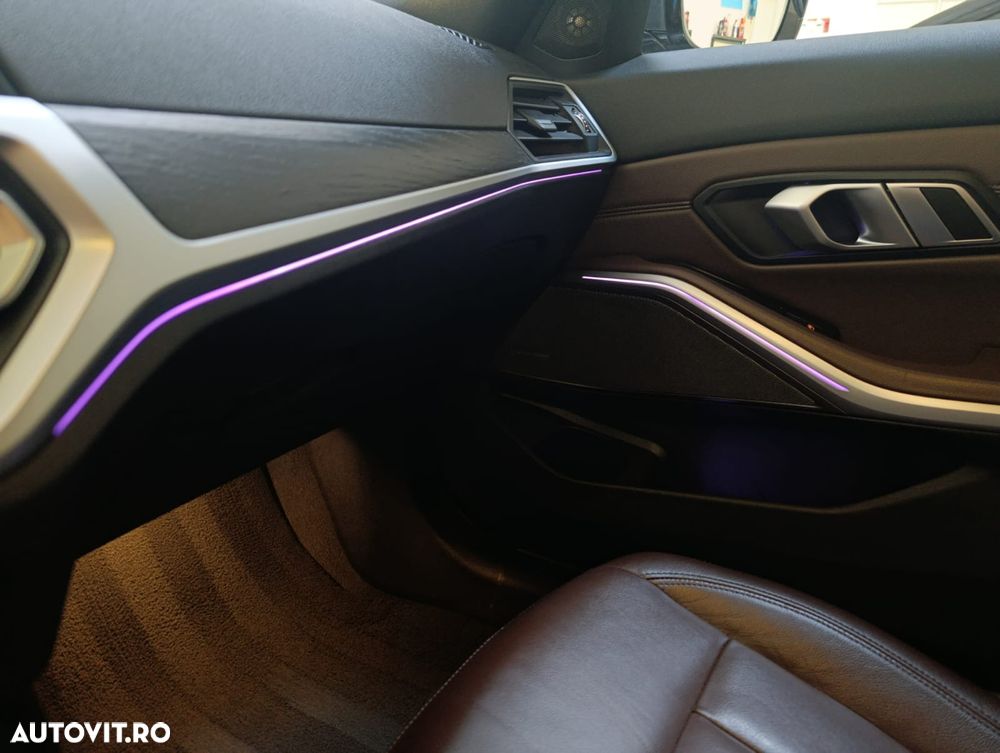 BMW Seria 3 330e Aut. Luxury Line - 19