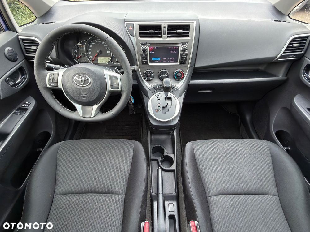 Toyota Verso S 1.33 Active MS - 8