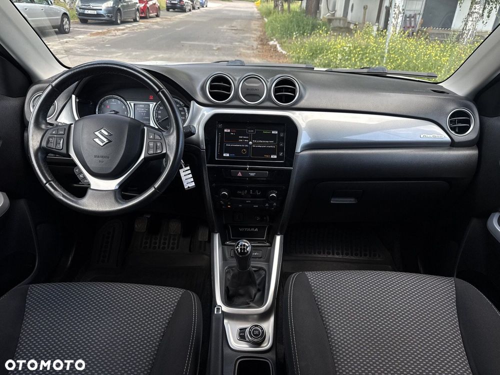 Suzuki Vitara 1.6 Comfort 4WD - 10