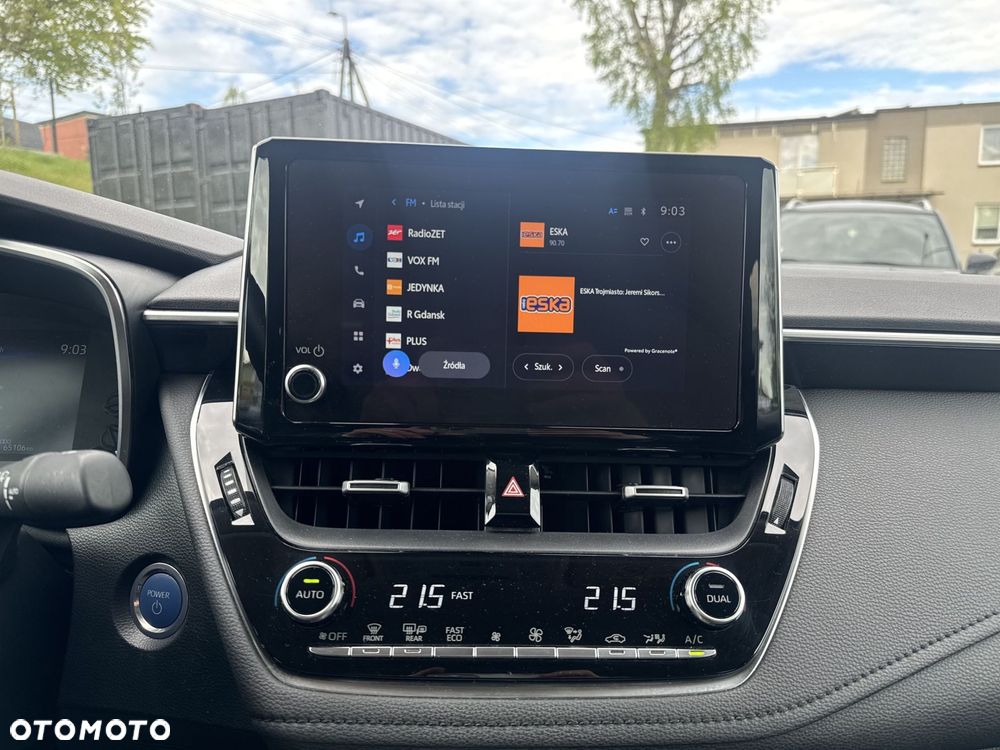 Toyota Corolla 1.8 Hybrid Comfort - 24