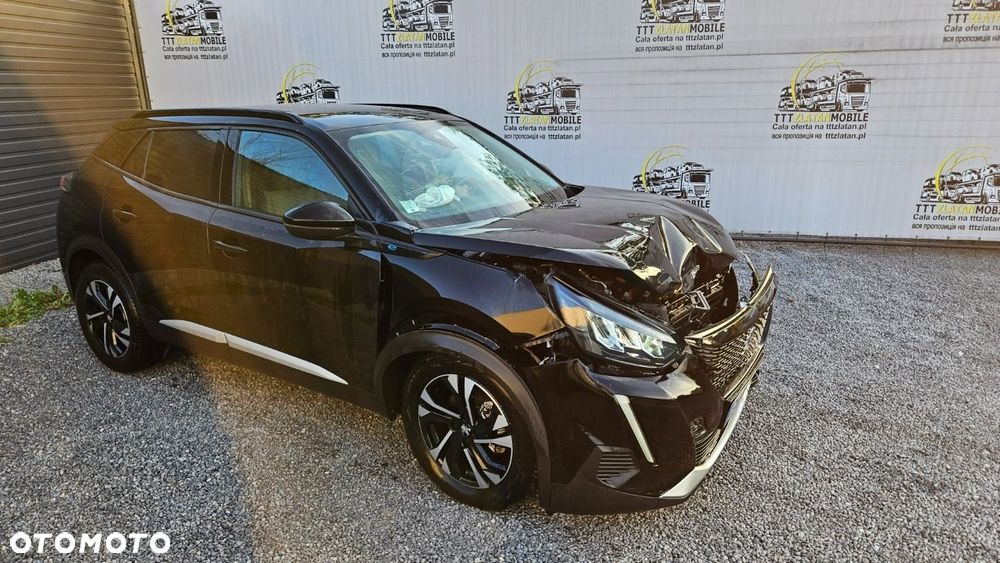 Peugeot 2008 - 12