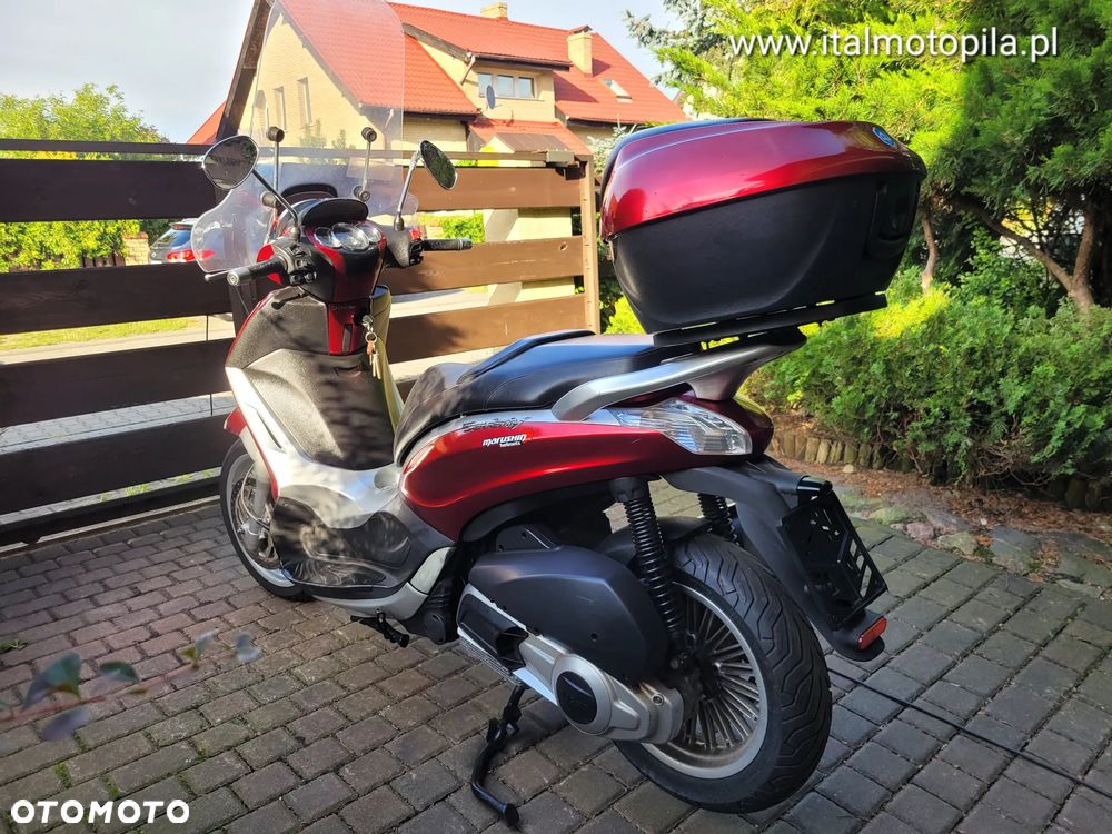 Piaggio Beverly - 8