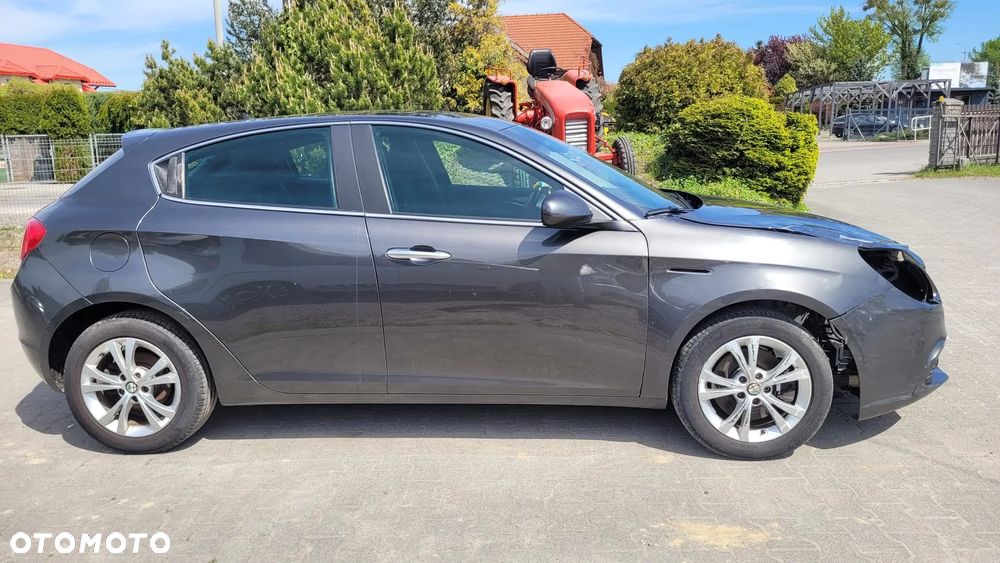 Alfa Romeo Giulietta 1.4 TB MultiAir Distinctive TCT - 6