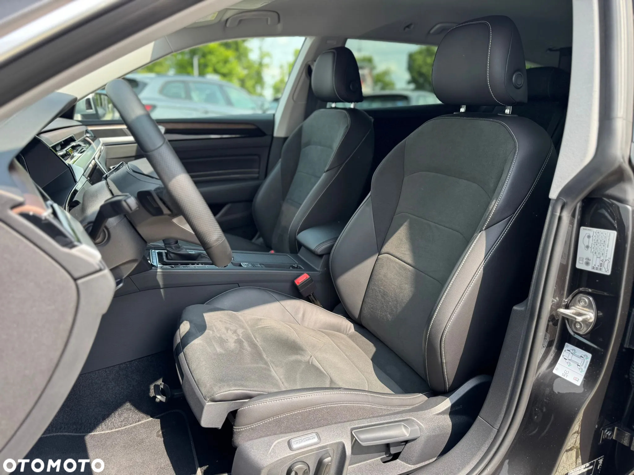 Volkswagen Arteon 2.0 TSI Elegance DSG - 7