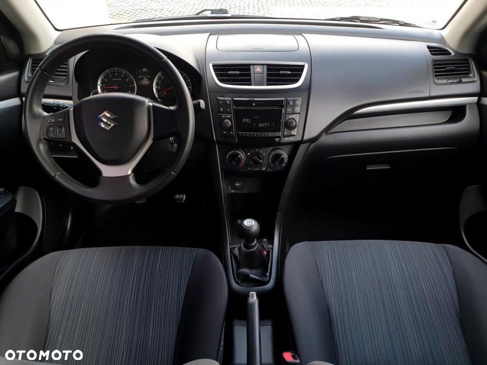 Suzuki Swift - 10
