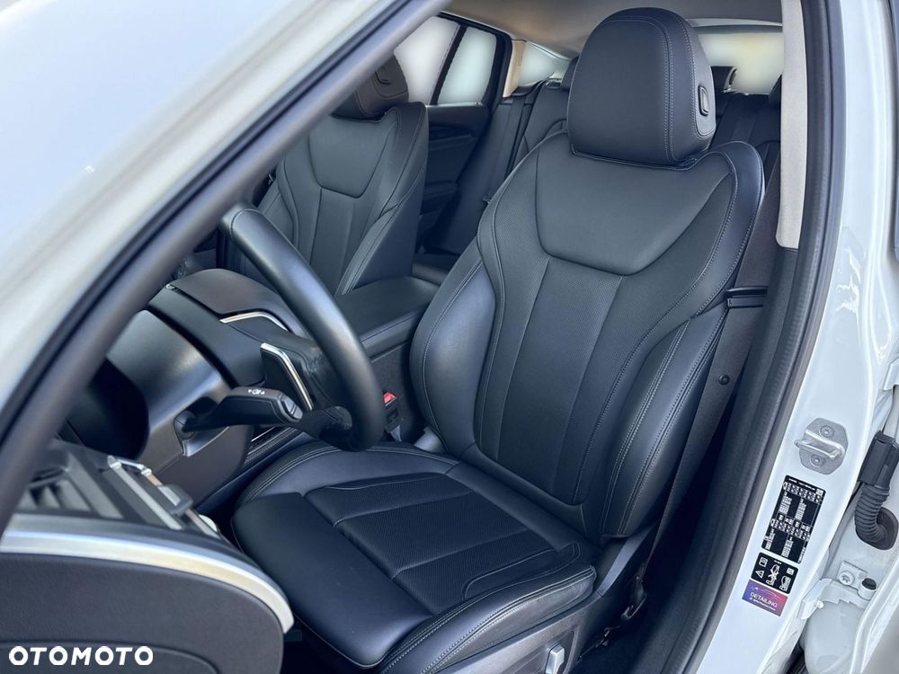 BMW X4 - 8