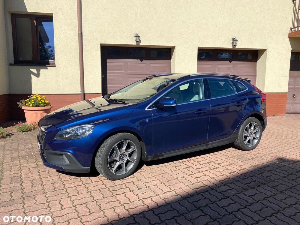 Volvo V40 Cross Country D3 Ocean Race - 8