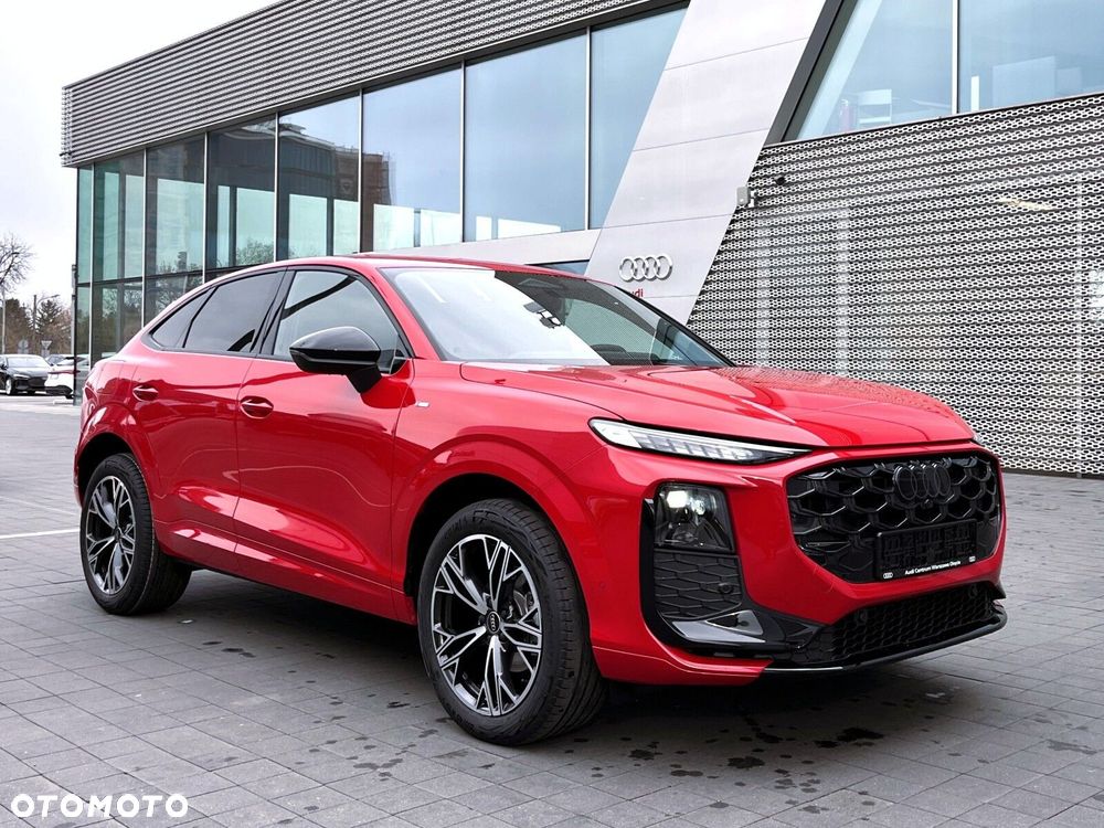 Audi Q3 Sportback - 2