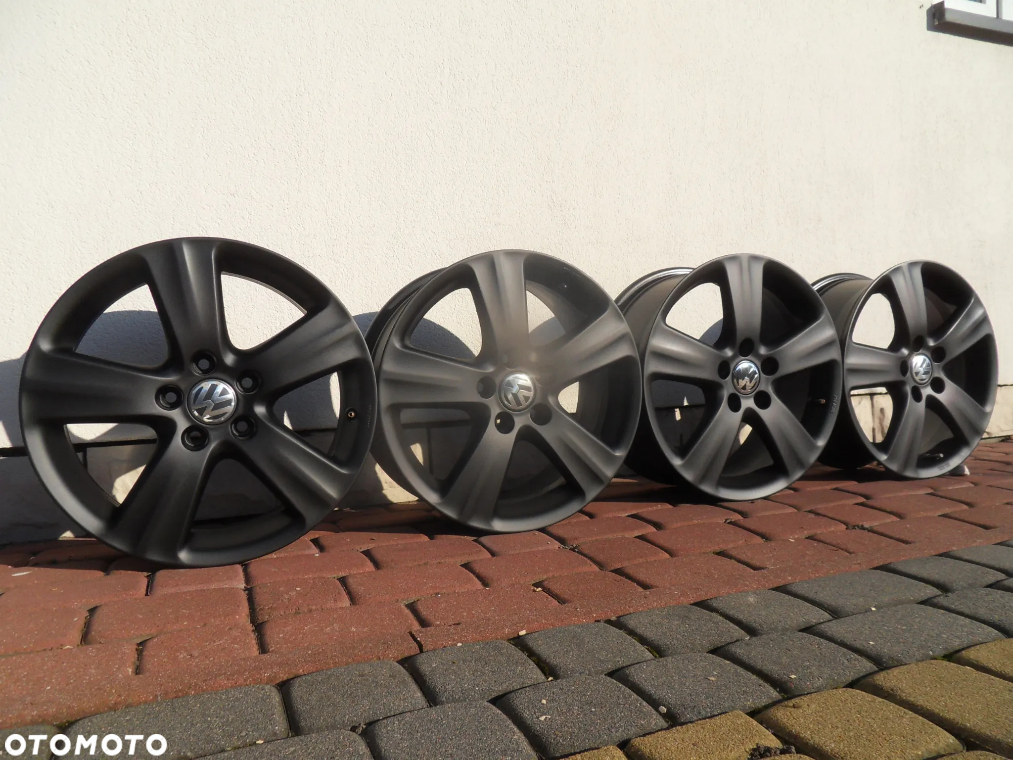 Felgi 17'' 5x112 VW Golf Passat Touran Jetta Caddy Skoda Octavia Audi A4 Seat Leon - 3