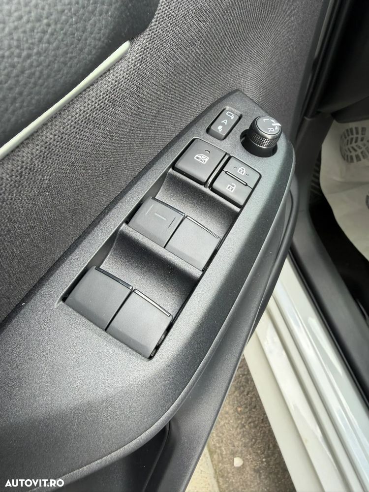 Toyota Yaris 1.5 116 CP HEV Active - 10