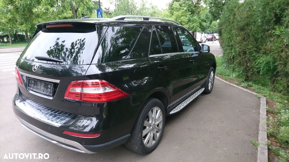 Mercedes-Benz ML 250 BlueTEC 4MATIC 7G-TRONIC - 4