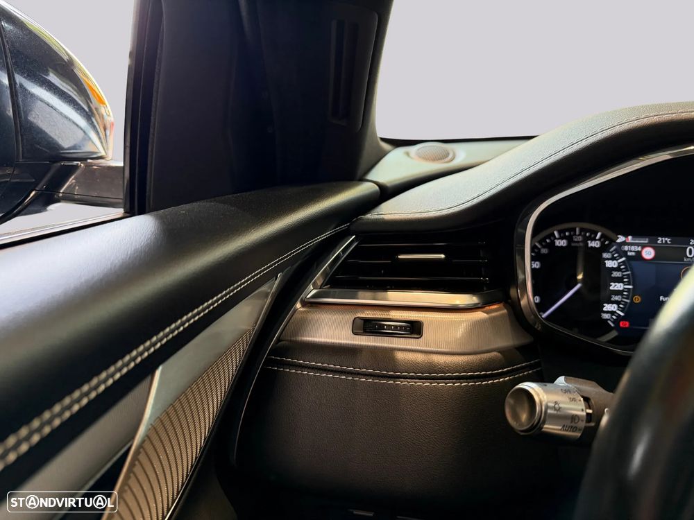 Jaguar XF 2.0 D200 R-Dynamic S AWD Aut. — fotografia 19