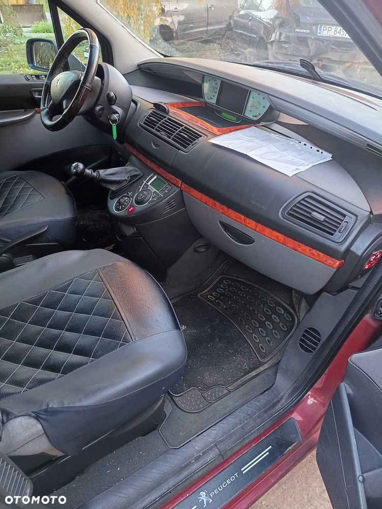 Peugeot 807 - 4