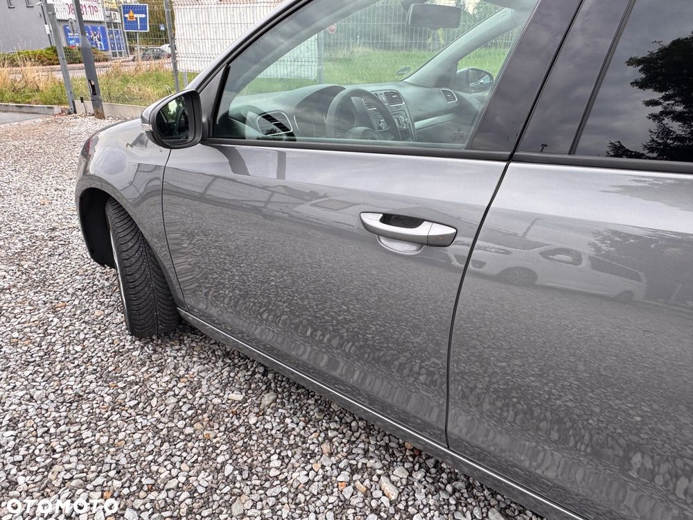 Volkswagen Golf - 13