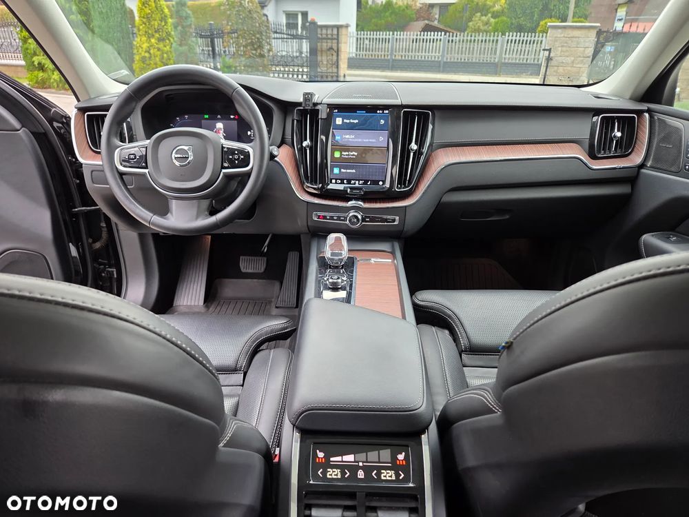 Volvo XC 60 - 21