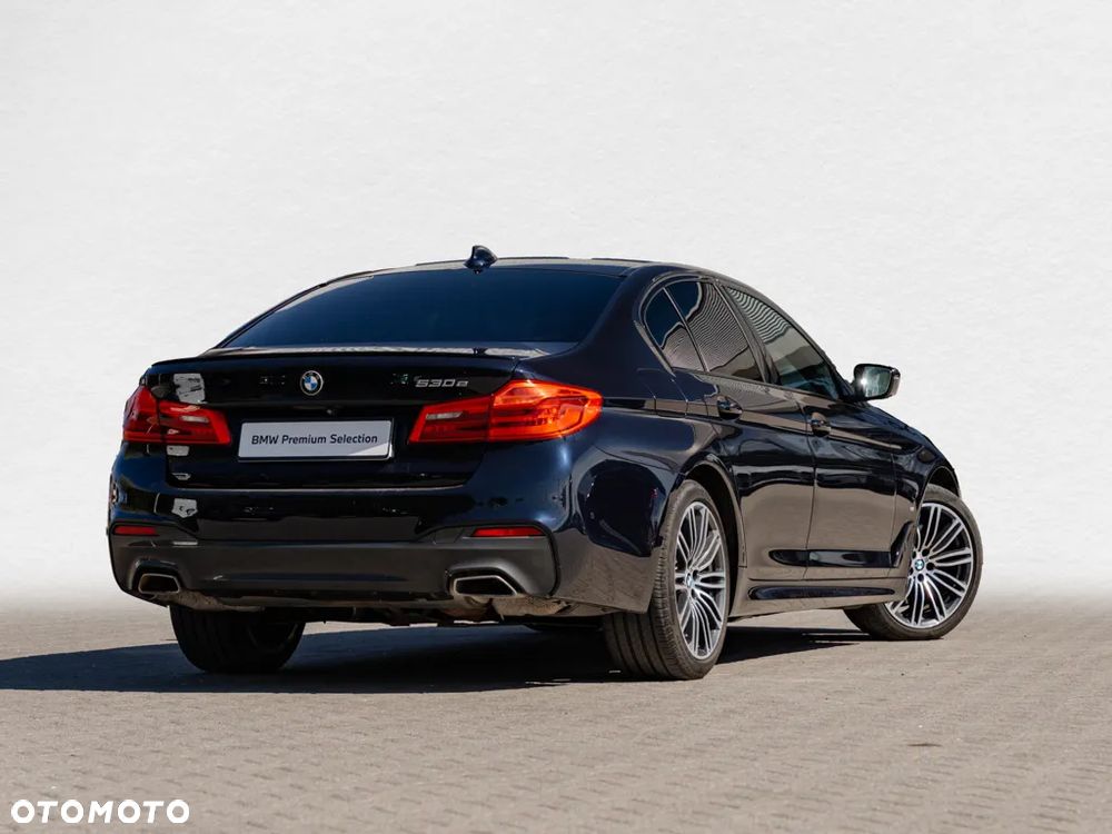 BMW Seria 5 530e iPerformance xDrive M Sport sport - 3