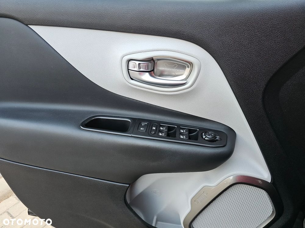 Jeep Renegade 1.3 GSE T4 Turbo 80th Anniversary FWD S&S - 24