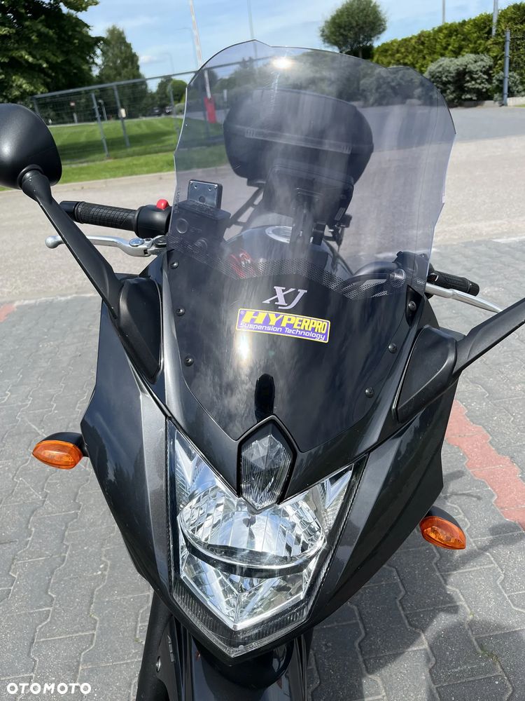 Yamaha XJ - 17