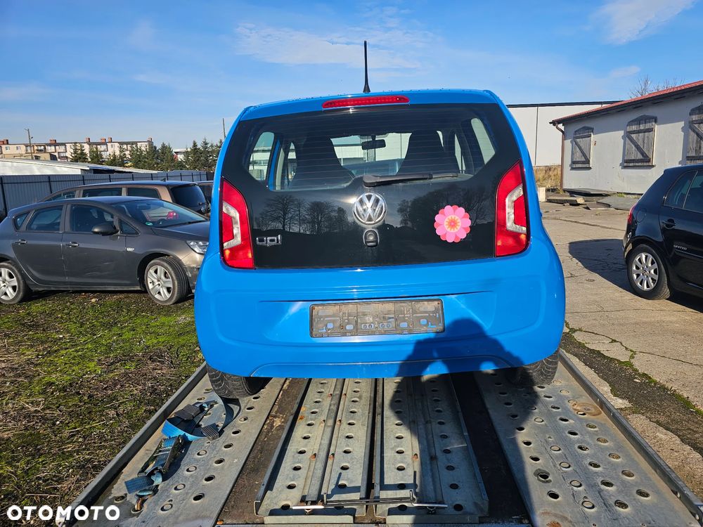 Volkswagen up! club - 5