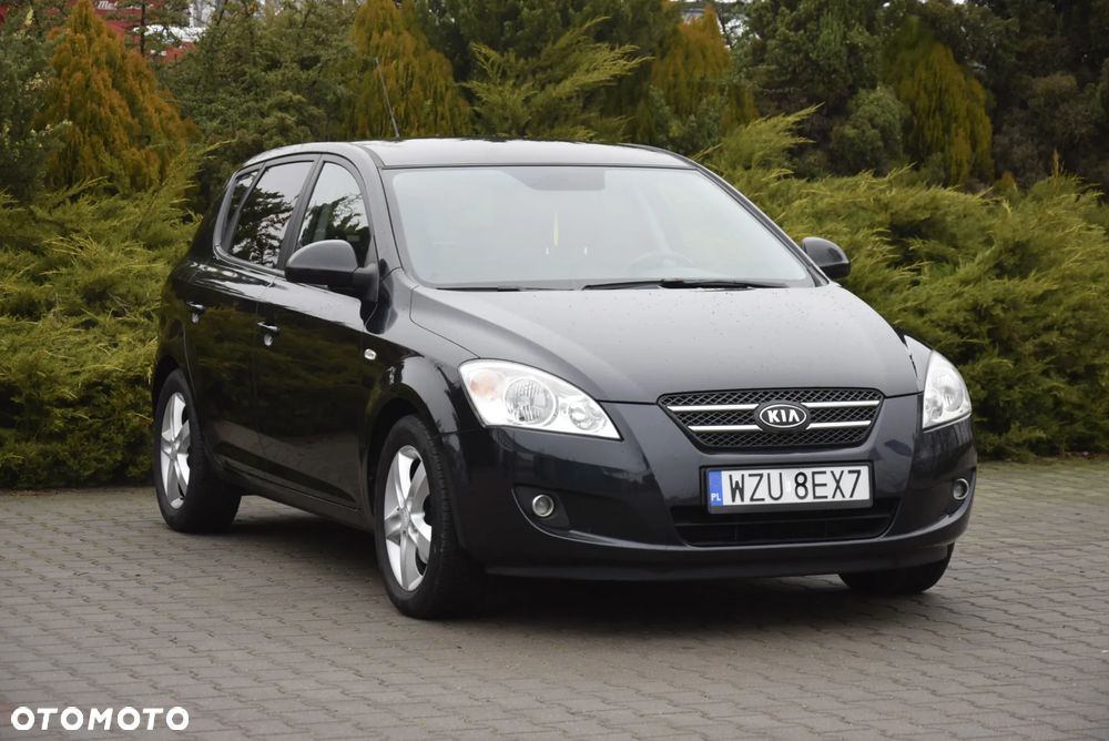 Kia Ceed 2.0 Optimum + - 8