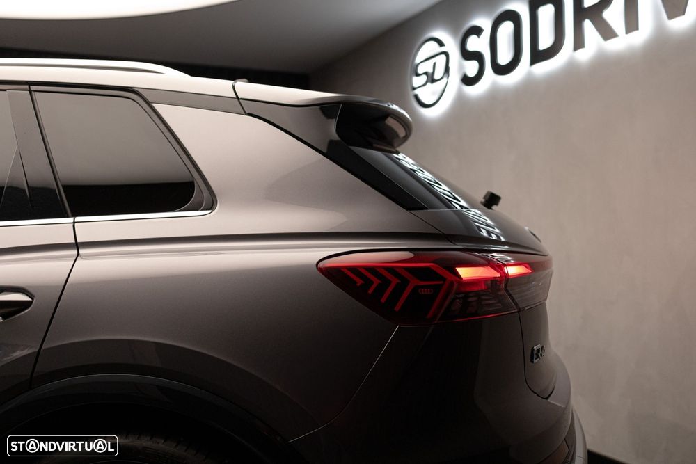 Audi Q4 e-tron 45 82 kWh - 18