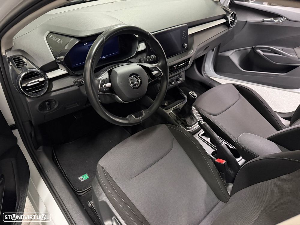 Skoda Fabia 1.0 TSI First Edition - 20