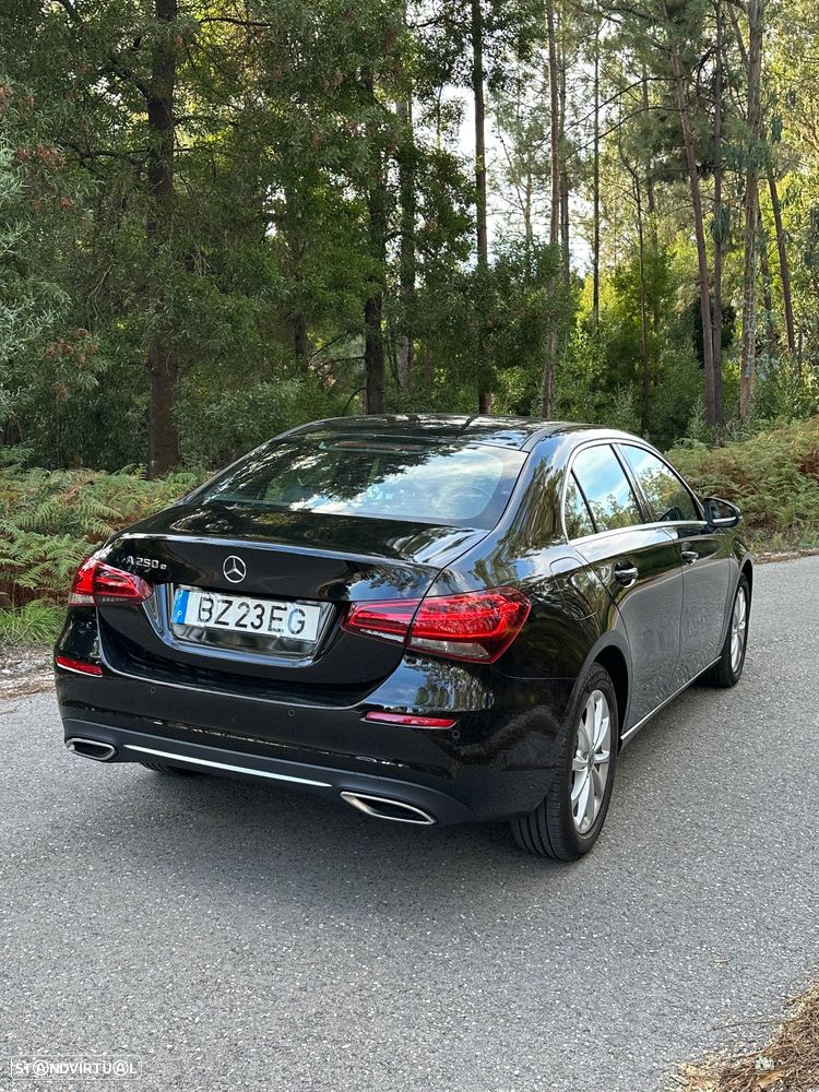 Mercedes-Benz A 250 Limousine e 8G-DCT Progressive - 9