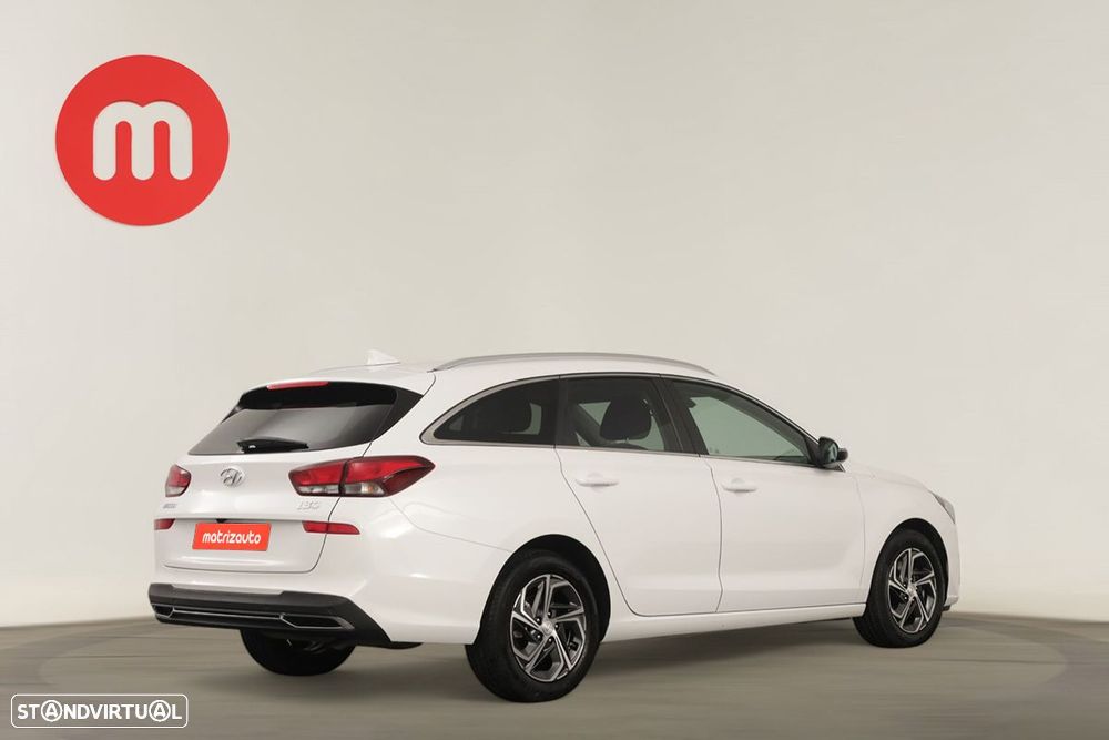 Hyundai i30 SW 1.0 T-GDi Style Plus DCT - 4