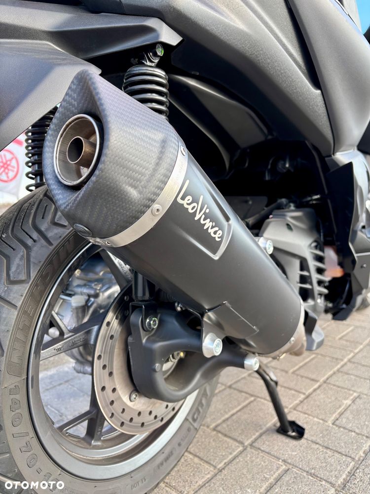 Yamaha X-max - 7