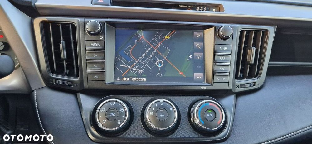 Toyota RAV4 - 32