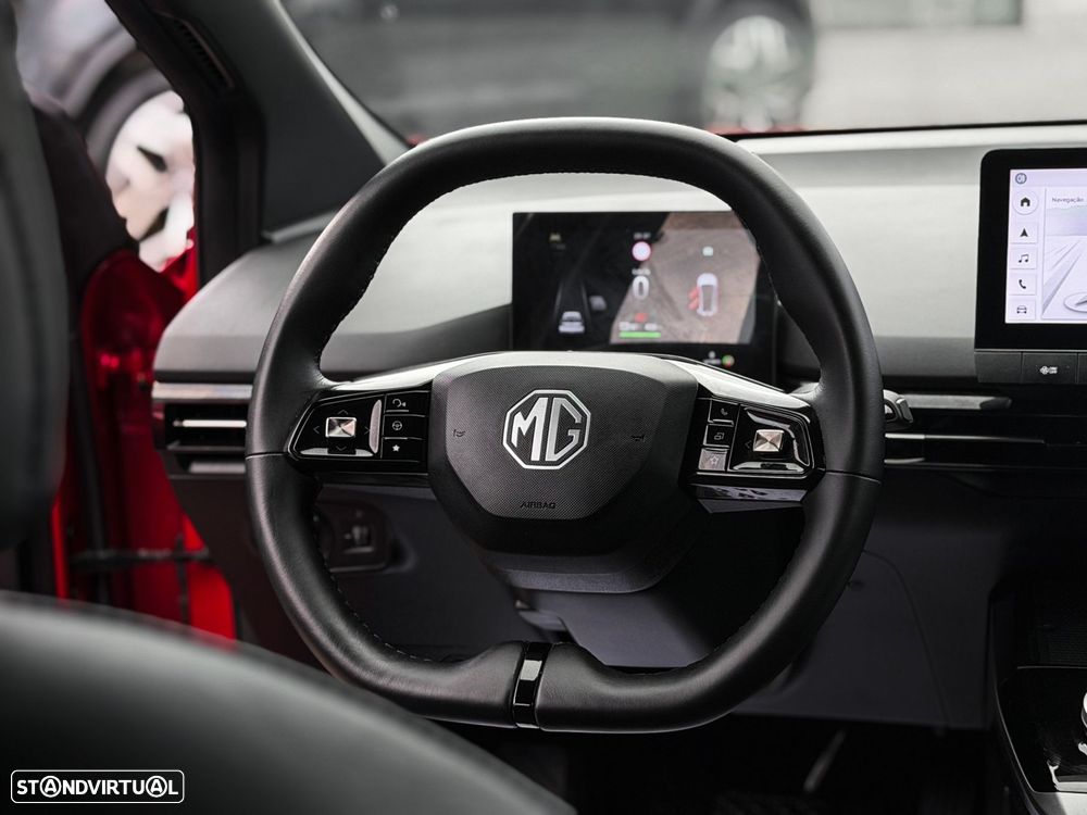 MG MG4 64 kWh Luxury - 16