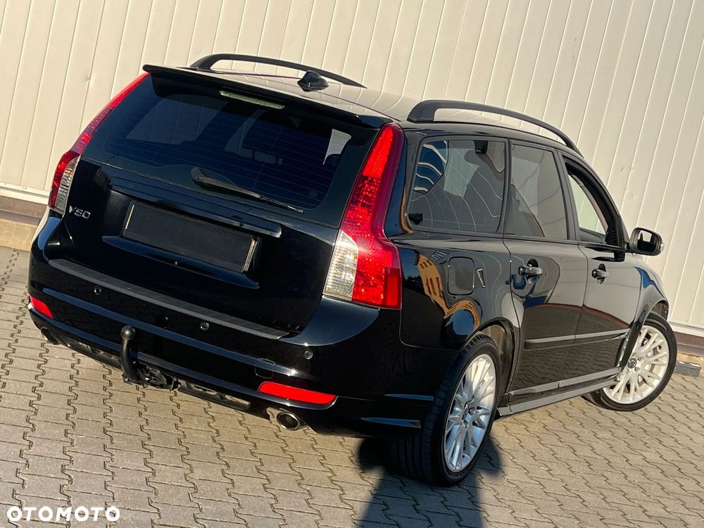 Volvo V50 D5 R-Design Summum - 4