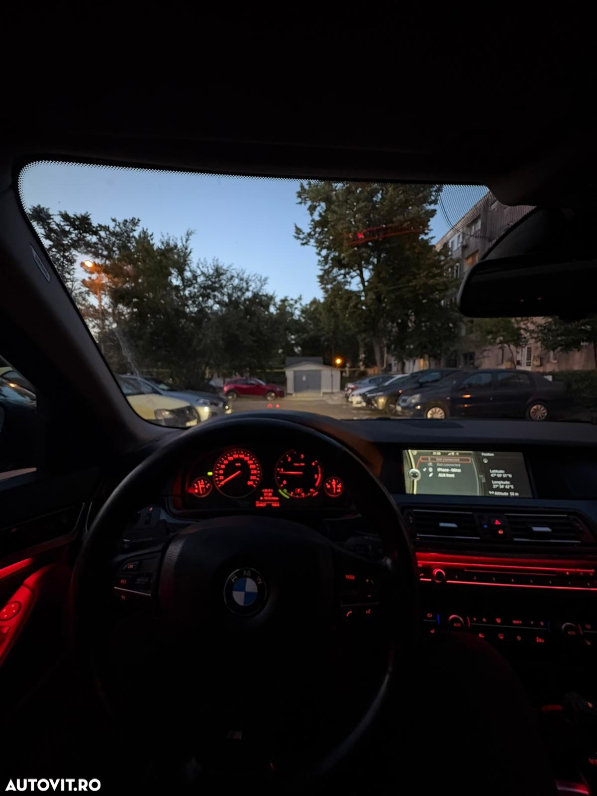 BMW Seria 5 520d Aut. Luxury Line - 17