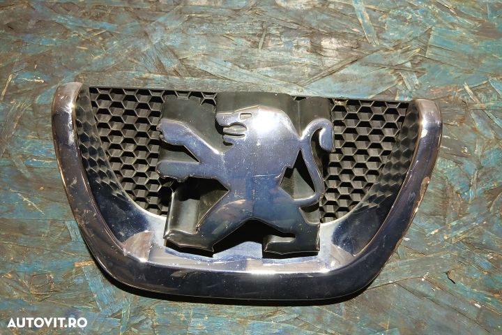 Sigla capota motor Peugeot 207 1 [2006 - 2009] wagon 5-usi 1.4 VTi MT - 1