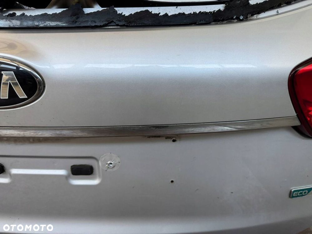 KIA Carens IV 2013-2019 Klapa bagażnika kamera 3D - 6