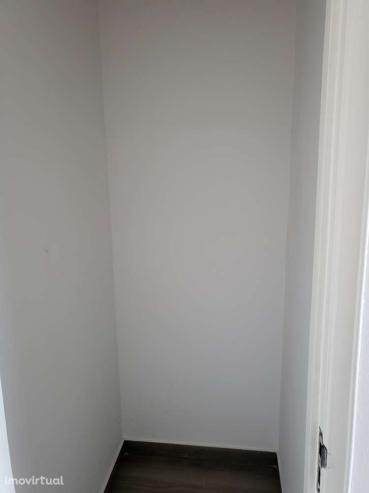 T2 Moscavide Semi-Equipado - Grande imagem: 2/7