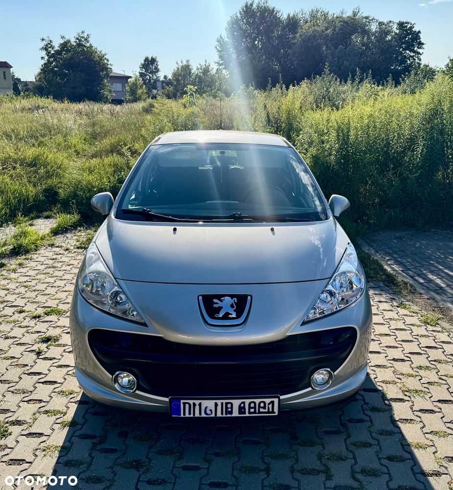 Peugeot 207 - 4