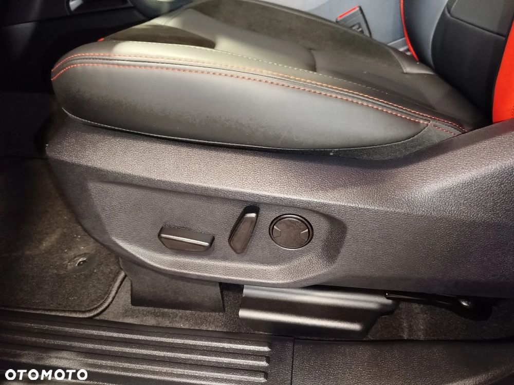 Ford Ranger Raptor - 17