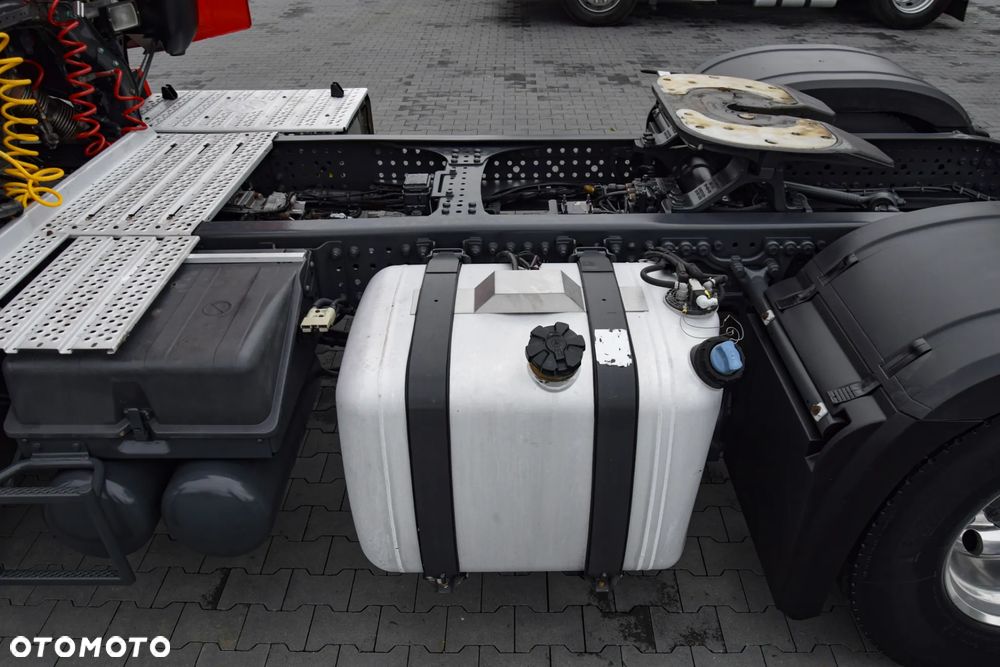 Mercedes-Benz ACTROS 1848 / EURO 6 / TEMPOMAT / KLIMATYZACJA / SERWISOWANY / SPROWADZONY - 17