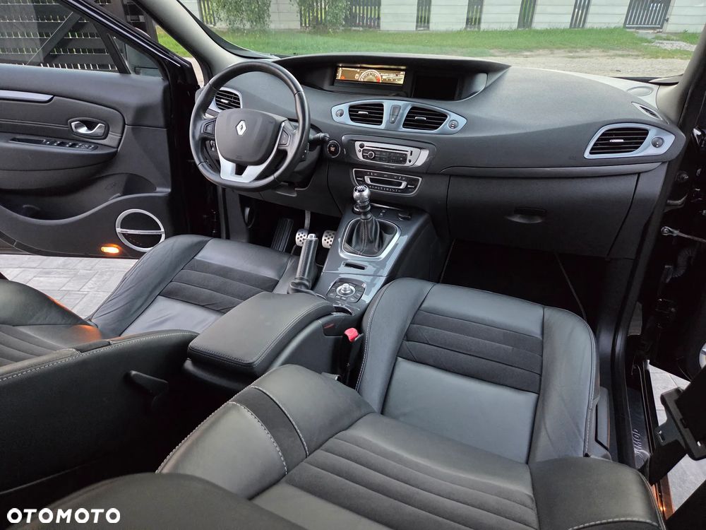 Renault Scenic Energy TCe 130 S&S Xmod Bose Edition - 34