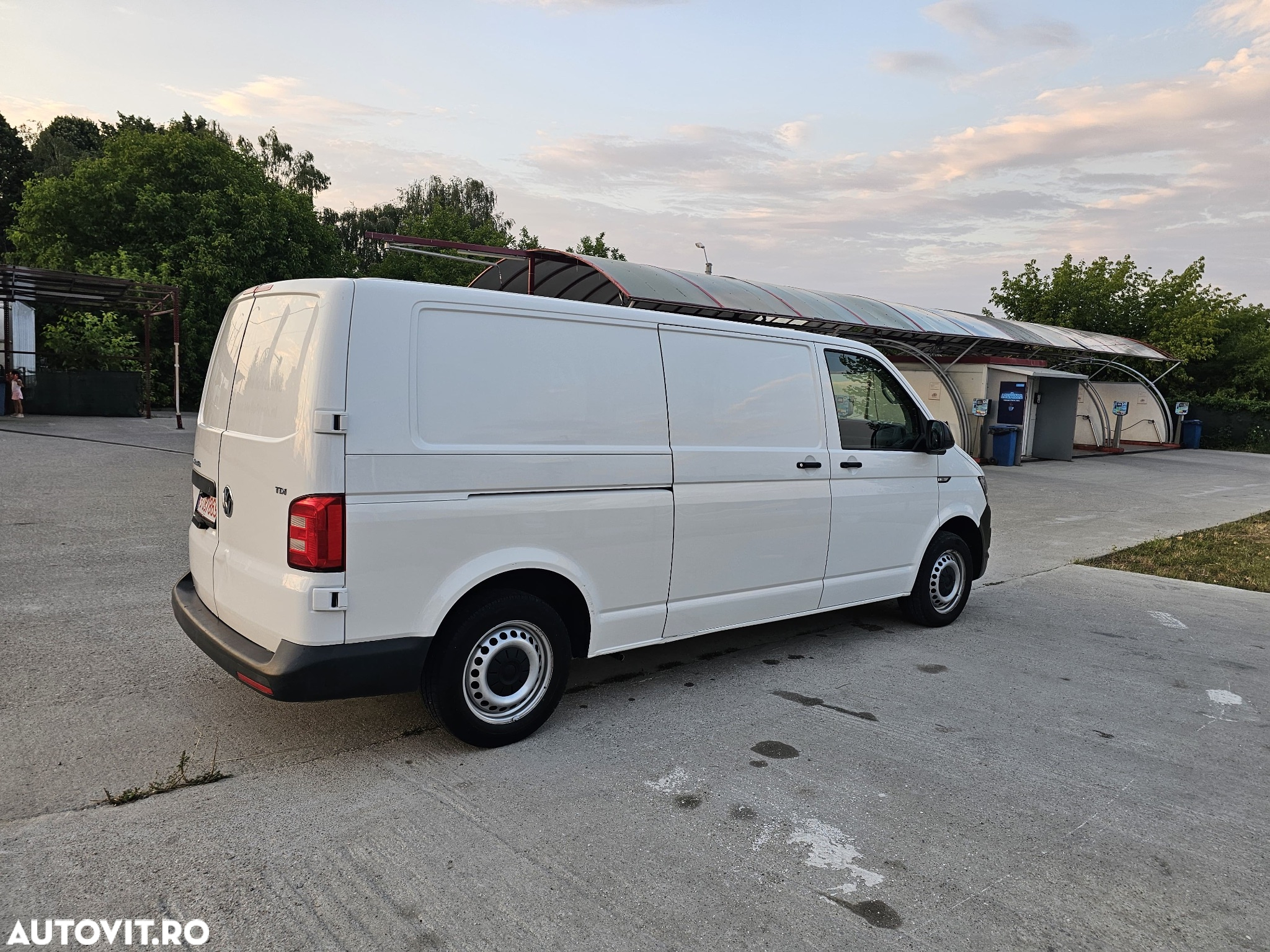 Volkswagen Transporter ( T6 ) - 2.0 TDI - FRIGORIFIC - 4