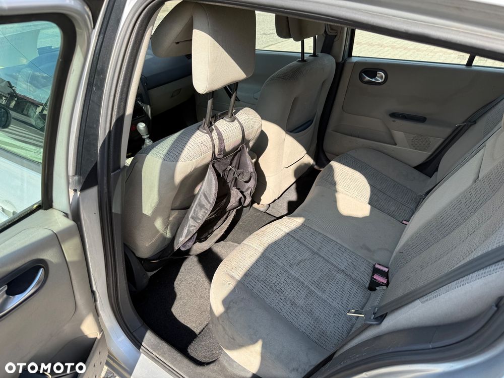 Renault Megane 1.5 dCi Confort Expression - 4