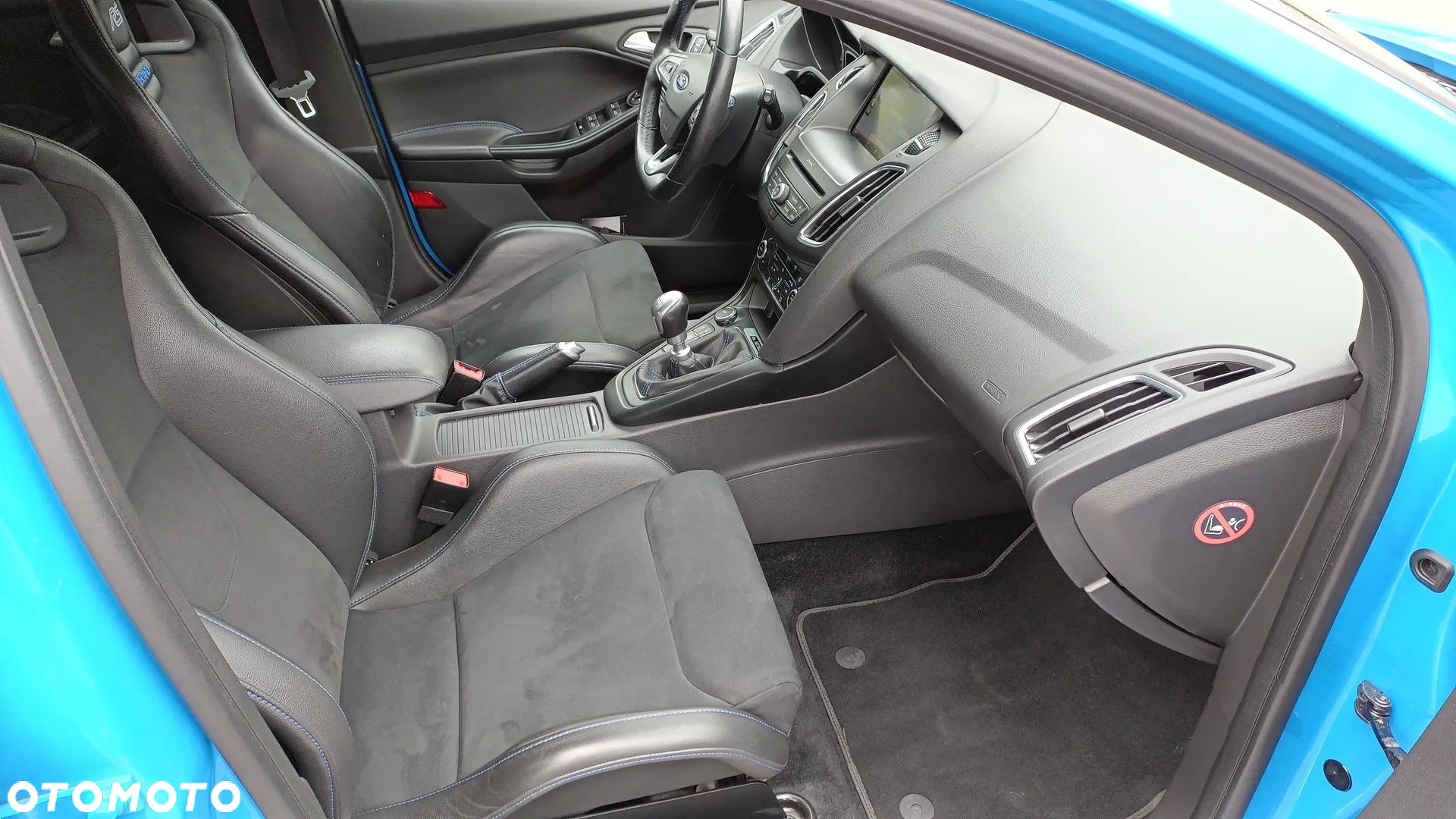 Ford Focus 2.3 EcoBoost RS - 11