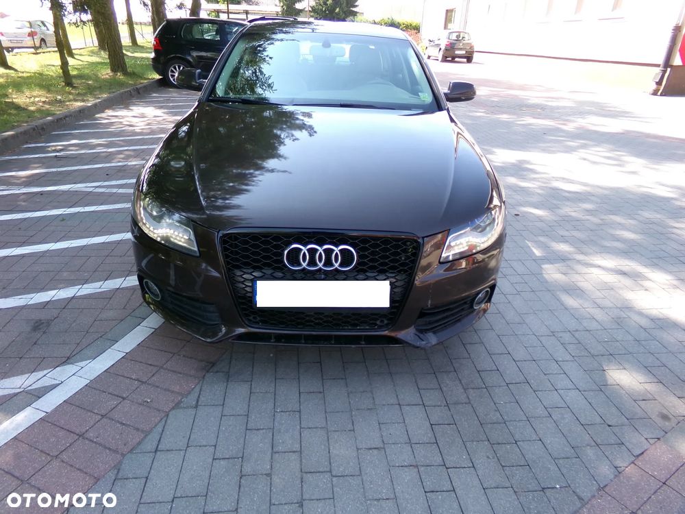 Audi A4 Limousine 2.0 TFSI quattro S tronic Attraction - 9
