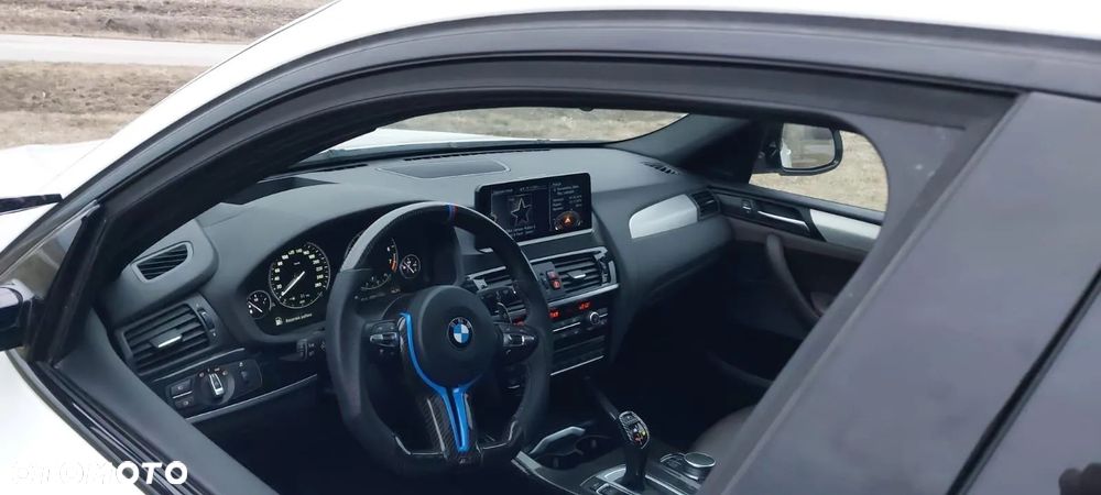 BMW X4 xM40i - 11