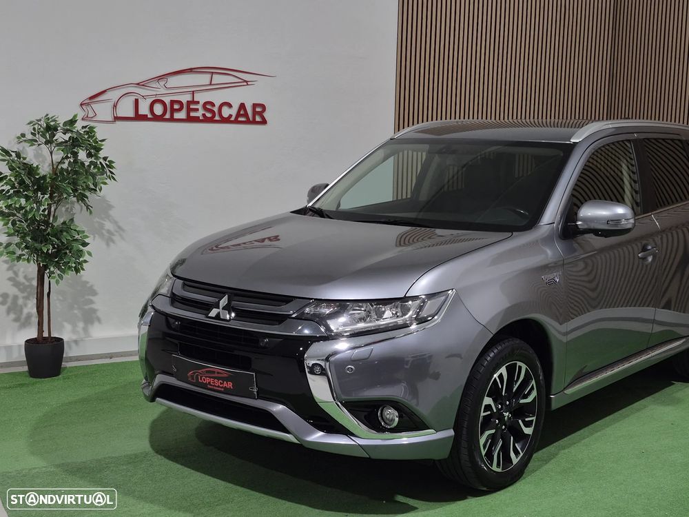 Mitsubishi Outlander 2.0 Intense Navi - 2