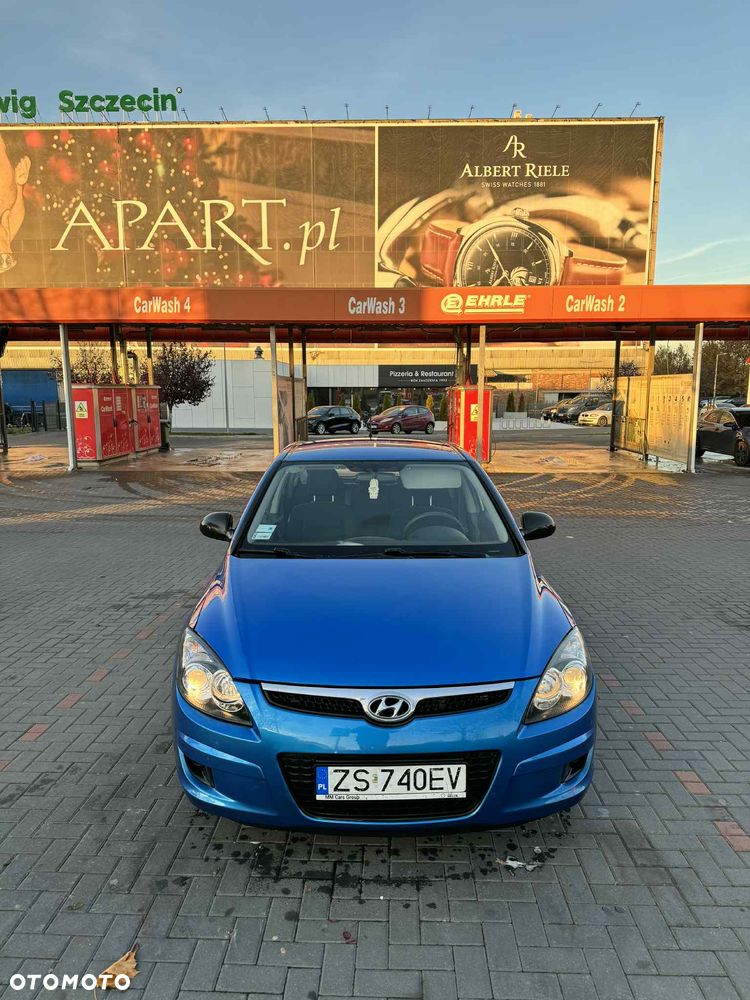 Hyundai i30 1.6 CRDi Classic + - 4