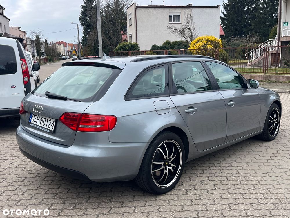Audi A4 Avant 2.0 TDI - 15