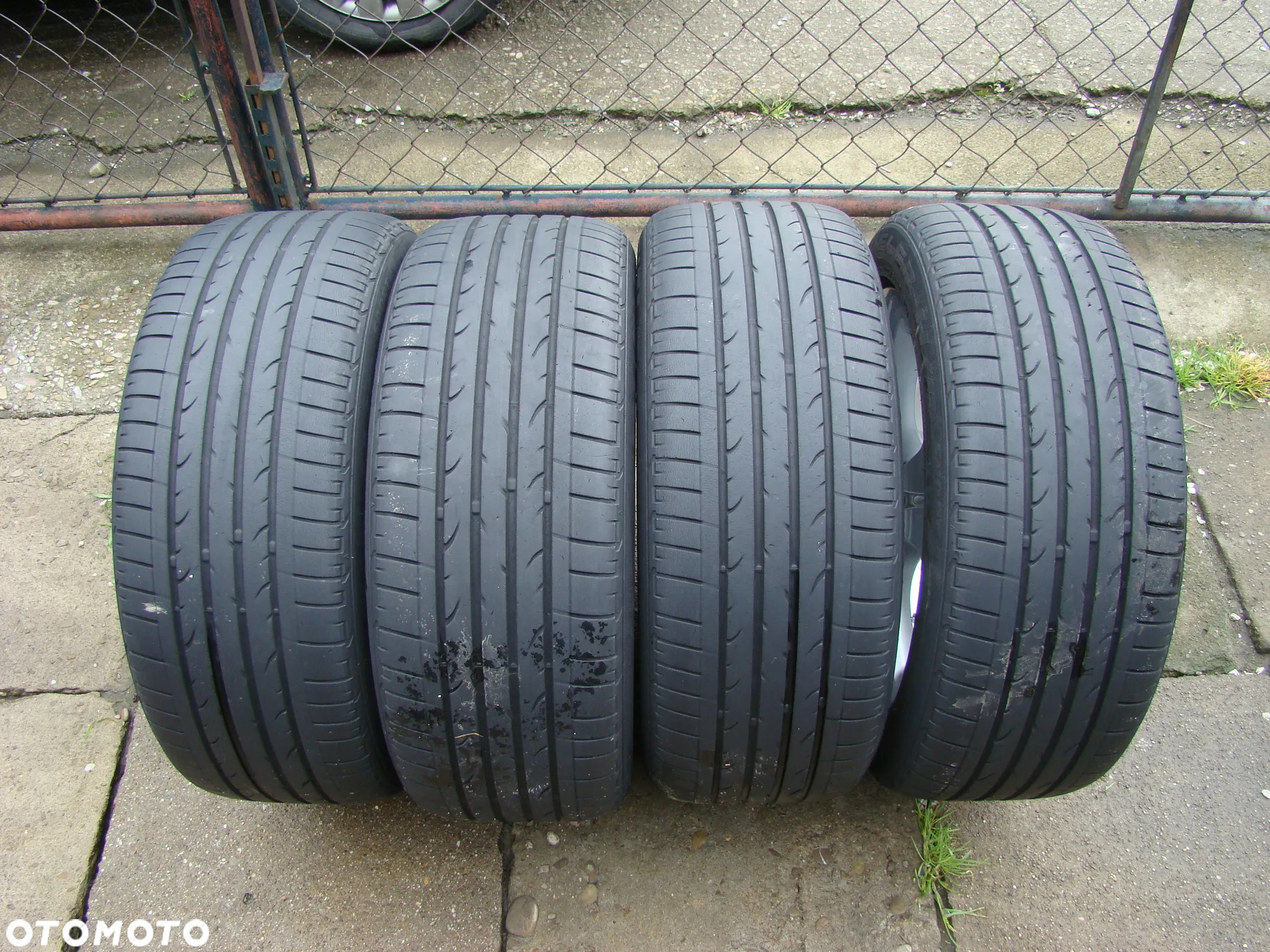 a117 5x112 VW T-Roc Passat B7 B8 Beetle Jetta Touran Caddy 7,5jx17 lato 225/50 - 12