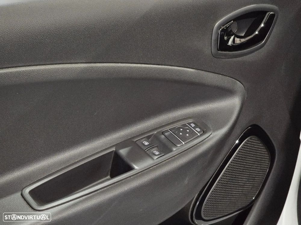 Renault Zoe (c/ Bateria) EV 50 110hp Equilibre - 24